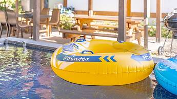 Gyeongju Adamwon Hanok Dokchae Pension