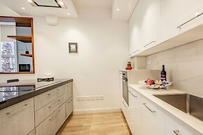 Christine Complex- Close to the Beach, Shared Pool