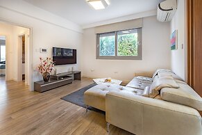 Christine Complex- Close to the Beach, Shared Pool