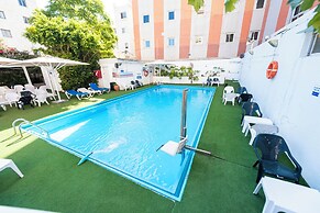 Hotel Basel Tel-Aviv