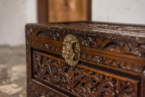 Kanuni - Authentic Albanian House