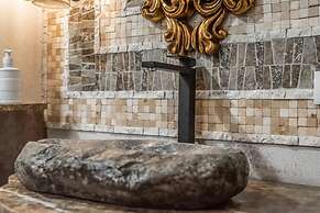 Kanuni - Authentic Albanian House