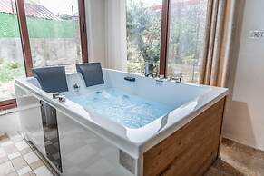 Kanuni - Authentic Albanian House