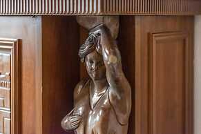 Kanuni - Authentic Albanian House