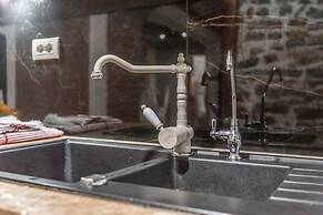 Kanuni - Authentic Albanian House