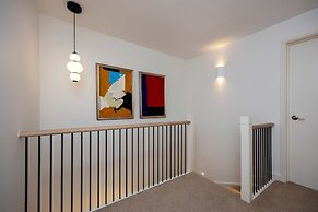 Sophisticated Splendour