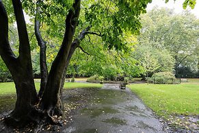 Sophisticated Splendour