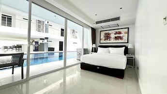 B12a Pool Access Partial Seaview 2brs 1bath Karon