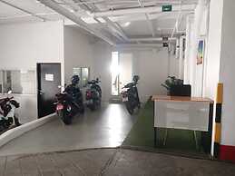 B12a Pool Access Partial Seaview 2brs 1bath Karon