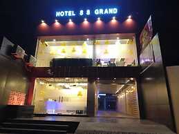 Hotel SS Grand & Multicuisine Restaurant