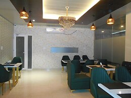 Hotel SS Grand & Multicuisine Restaurant