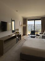 The G Einbay Golf Resort
