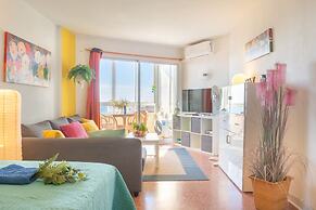 Viola Calypso in Calahonda