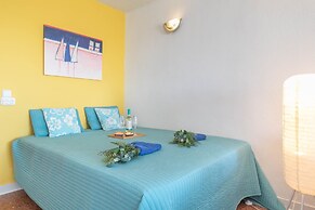 Viola Calypso in Calahonda