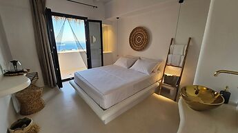 Elli Tropical Suites