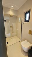 Elli Tropical Suites