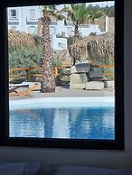 Elli Tropical Suites