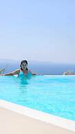 Elli Tropical Suites