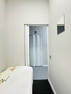 Center Capsule Hotel