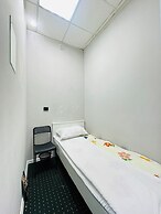 Center Capsule Hotel