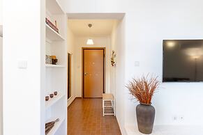 Phaedrus Living Saronida Seaside Flat
