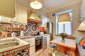 Monte Cassino Blanco by Grand Apartments