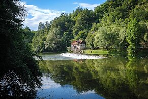Natura Kolpa Orange Apartment