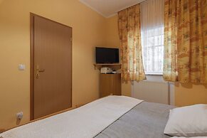 Natura Kolpa Orange Apartment