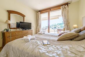 Marbella Mountain With sea View and Pool