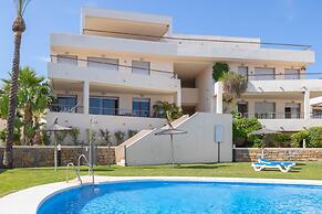 Marbella Mountain With sea View and Pool