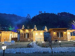 Cabana Riverside Resort - Kainchi Dham