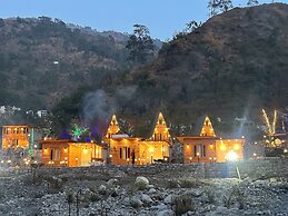 Cabana Riverside Resort - Kainchi Dham