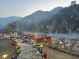 Cabana Riverside Resort - Kainchi Dham