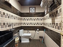 Cabana Riverside Resort - Kainchi Dham