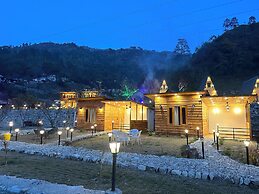 Cabana Riverside Resort - Kainchi Dham