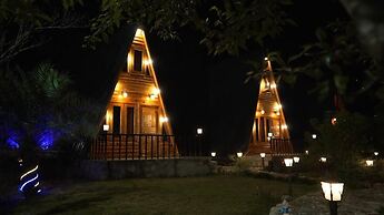 Cabana Riverside Resort - Kainchi Dham