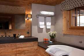 Spacious Chalet With Private Pool