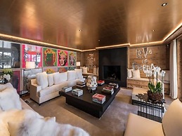 Spacious Chalet With Private Pool