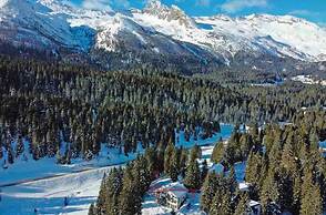 Chalet 5 Stars San Bernardino SKI Slopes Hiking