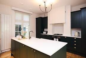 The River Cam Hideaway - Fabulous 6bdr House With Garden Plus Terrace