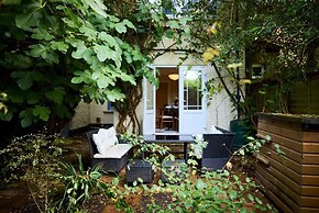 The River Cam Hideaway - Fabulous 6bdr House With Garden Plus Terrace
