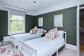 The River Cam Hideaway - Fabulous 6bdr House With Garden Plus Terrace