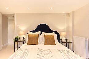 The River Cam Hideaway - Fabulous 6bdr House With Garden Plus Terrace