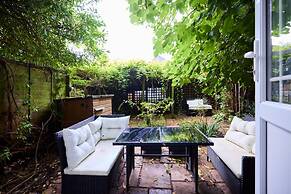The River Cam Hideaway - Fabulous 6bdr House With Garden Plus Terrace