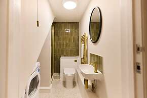 The River Cam Hideaway - Fabulous 6bdr House With Garden Plus Terrace