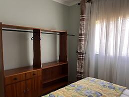Rustic 3 Bedroom Cottage - 2267