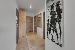 Chylońska 100 by Grand Apartments