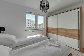 Chylońska 100 by Grand Apartments