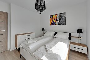Chylońska 100 by Grand Apartments