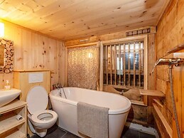 Beautiful Apartment With Sauna